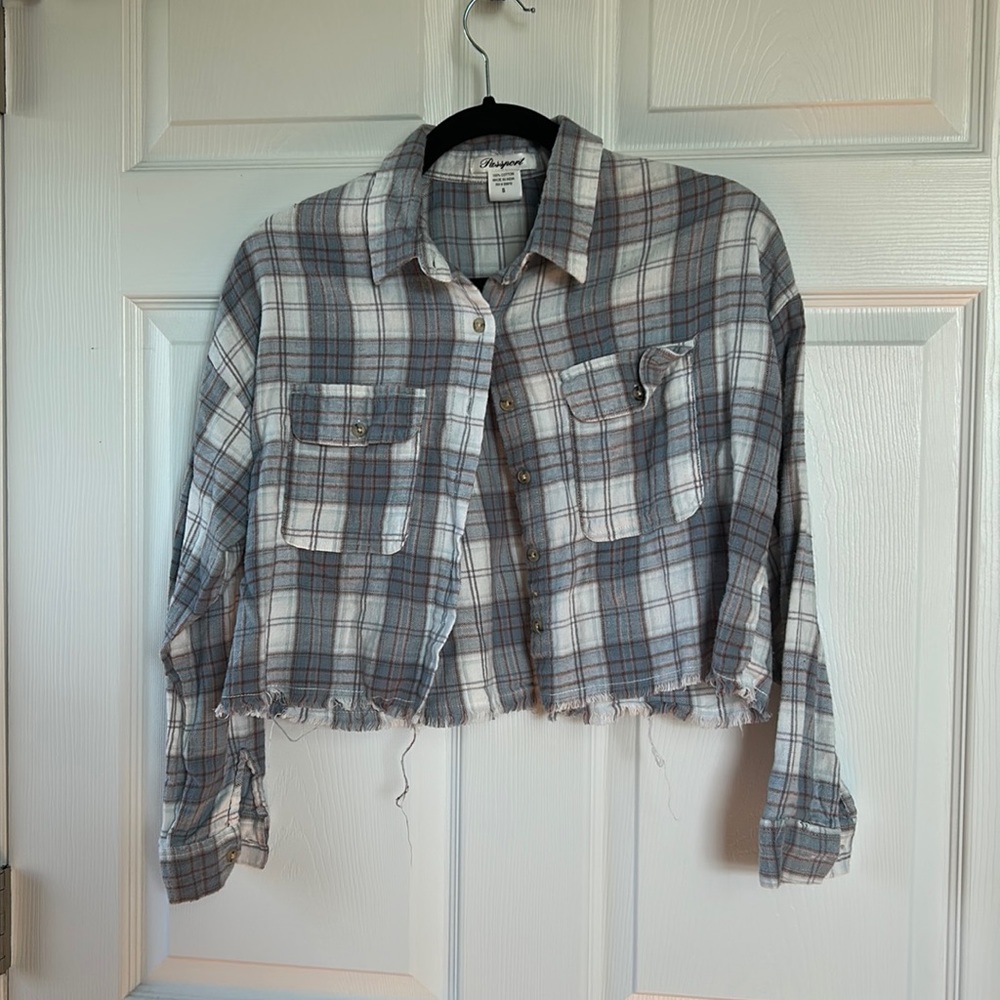 Cropped Button-up
